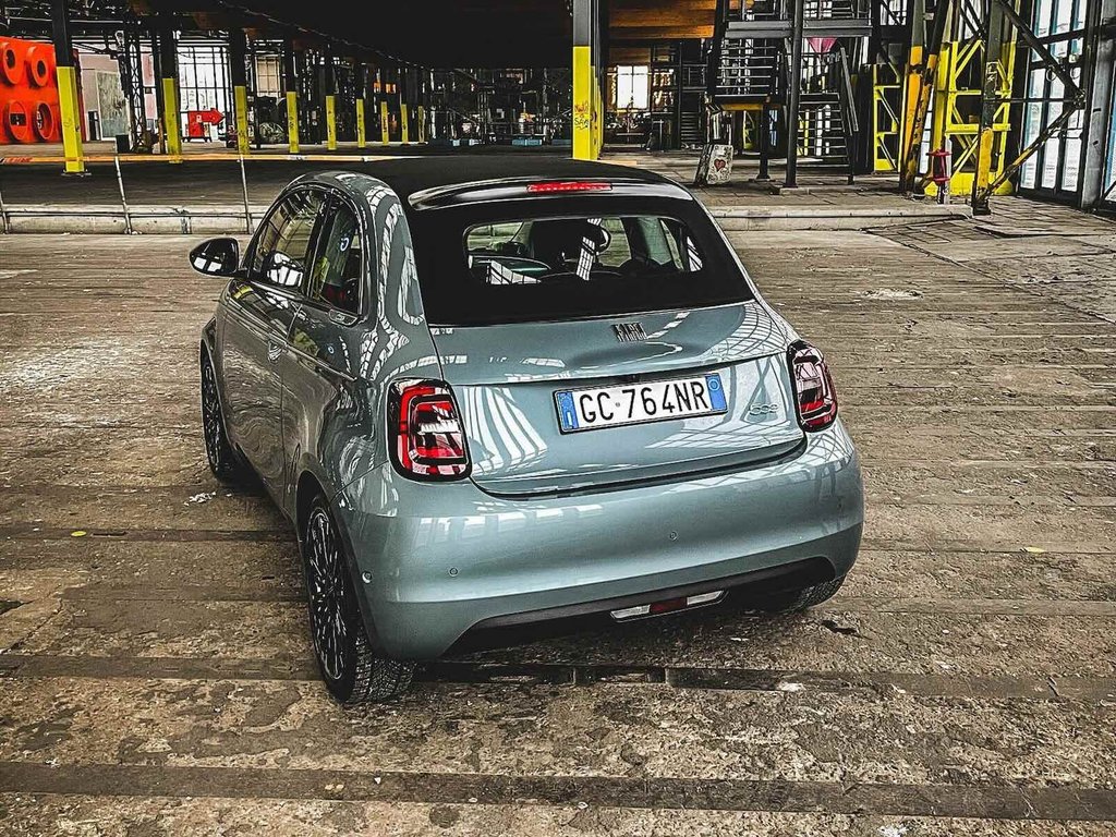 Crisis de ventas de Fiat 500 impacta a Stellantis