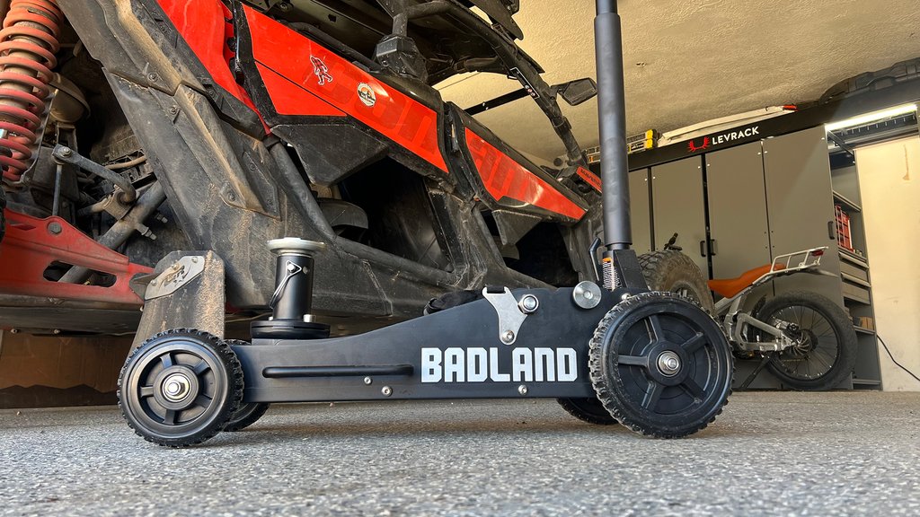 Gato Off-road Badland de Harbor Freight: Útil y Eficaz