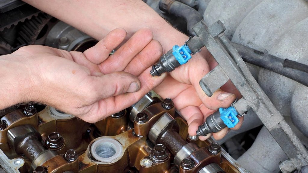 Com Netejar Els Injectors De Combustible